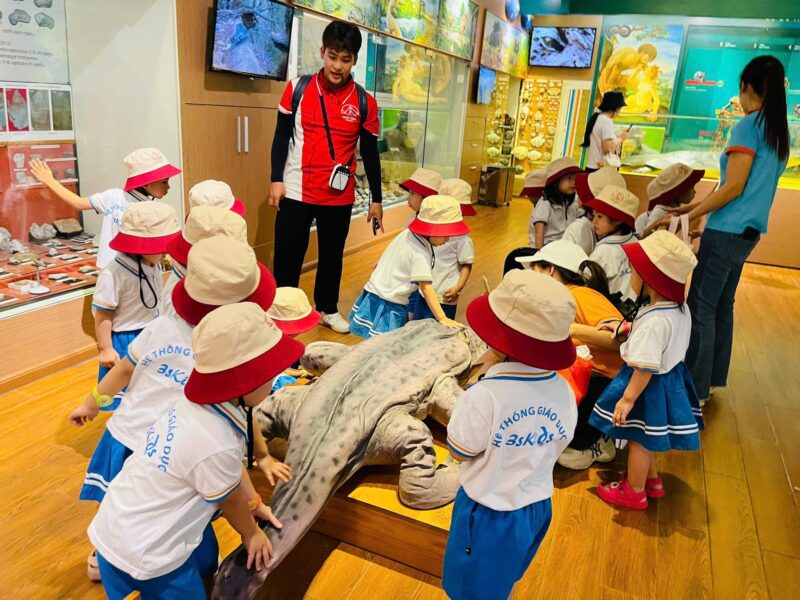 Buổi tham quan về thời tiền sử của Strong Kids - Ảnh 4